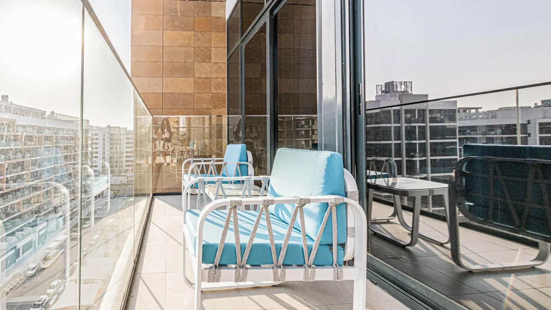 Luxurious 1Br Living In Azizi Riviera 39 Apartment Dubai