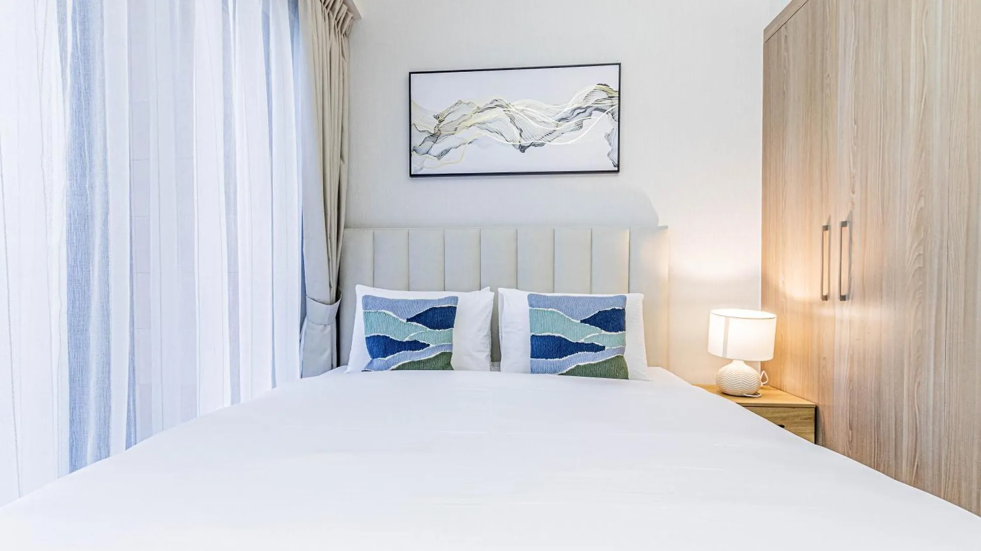 Luxurious 1Br Living In Azizi Riviera 39 Apartment Dubai